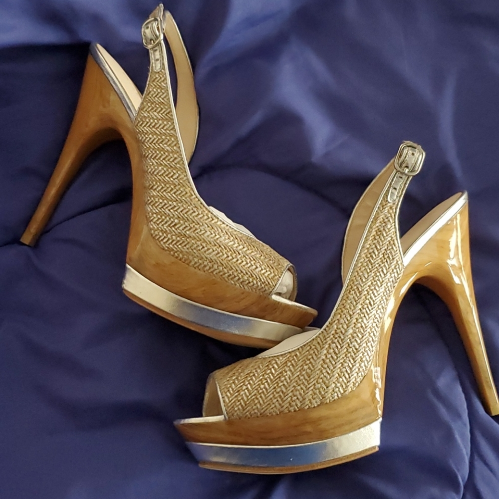 Beautiful platform slingback sandals